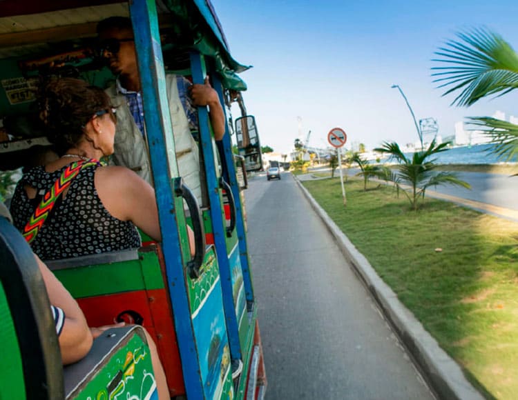 chva-tradicional-city-tour-castillo-san-felipe-cartagena